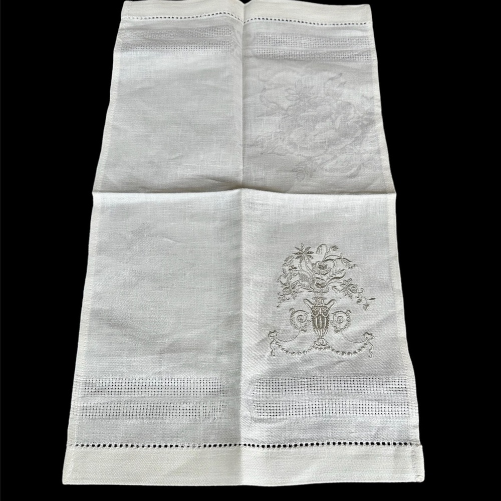 Yves DeLorme guest towel 100% linen Made in Paris 🇫🇷